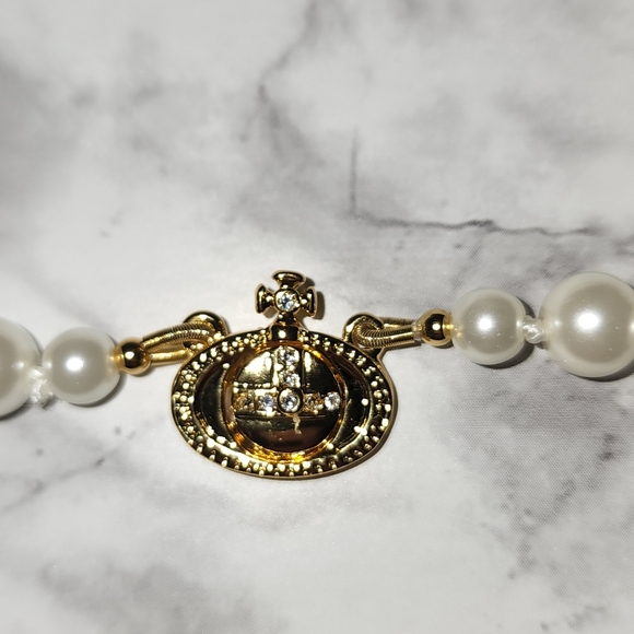 Vivienne Westwood One Row Pearl Drop Choker - Picture 3 of 3